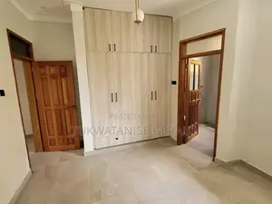 2bdrm House in Kisaasi, Central Division for rent