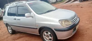 Toyota Raum 1.5 FWD 2001 Silver