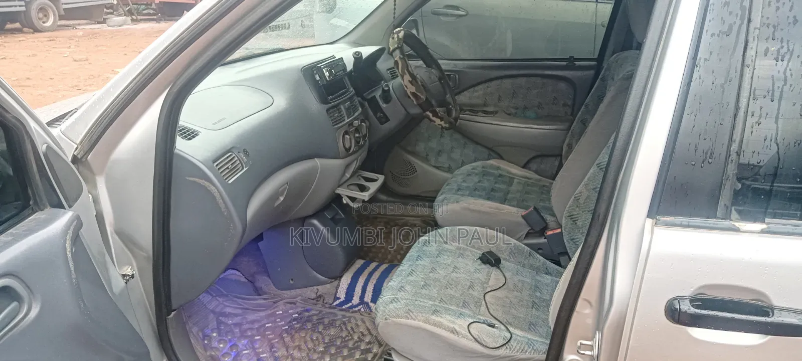 Toyota Raum 1.5 FWD 2001 Silver