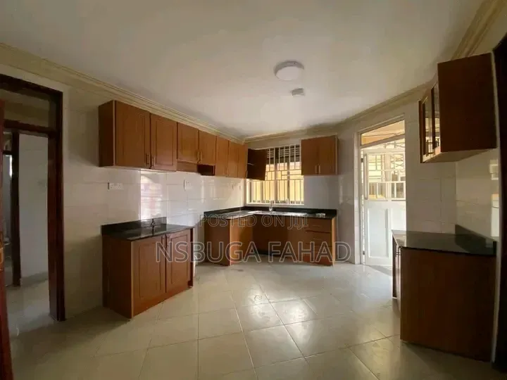 2bdrm House in Kisaasi, Central Division for rent
