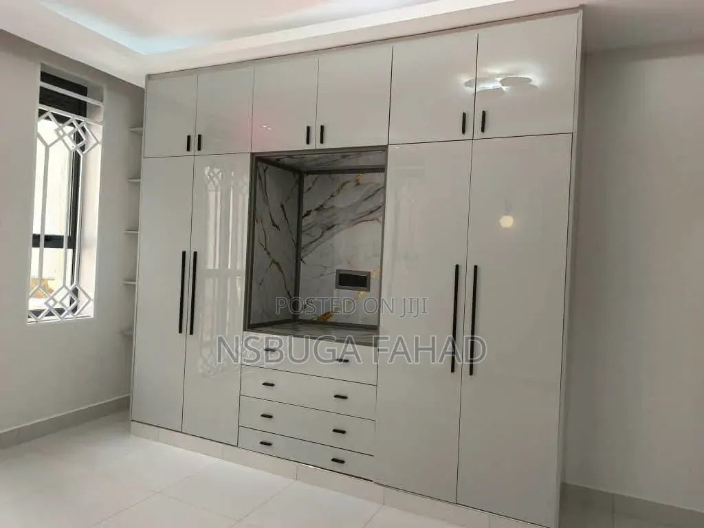 3bdrm House in Kisaasi, Central Division for rent