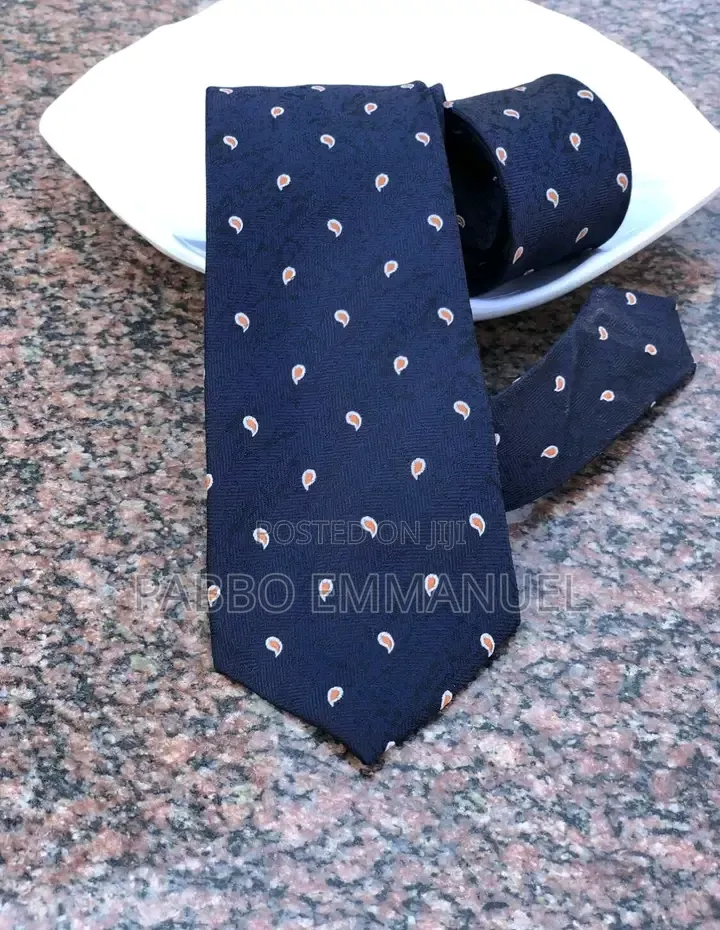 A 100% Silk Neckties