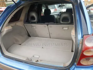 Toyota Nadia 2002 Blue