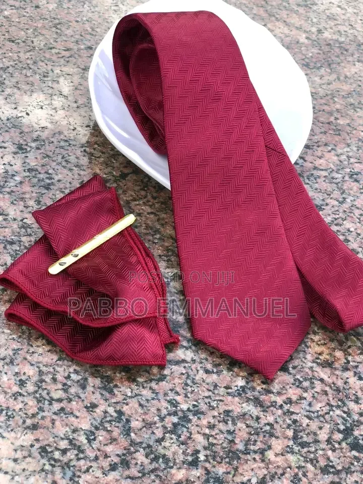 Goled Spring Tie Clips