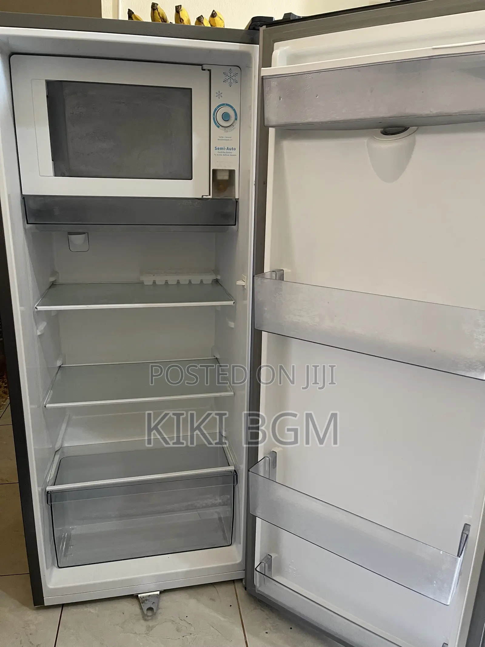 Hisense Fridge 229Litres