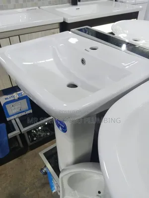 Toilet Seat With Hand Basin Complete Set With Accessories Big Square