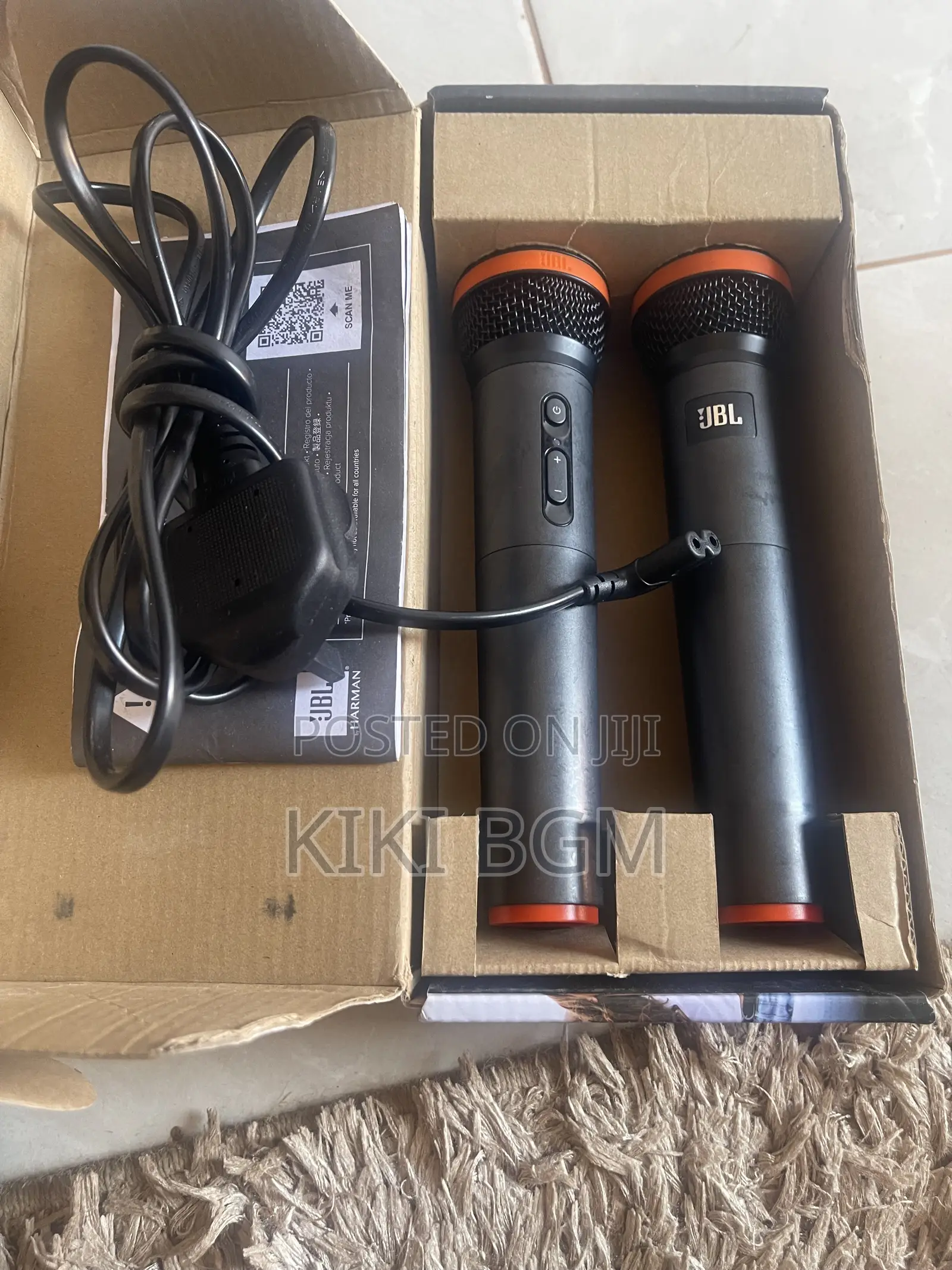 JBL Party Box 120. (USA) With Its Microphones