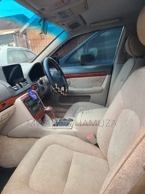 Toyota Alphard 2012 White