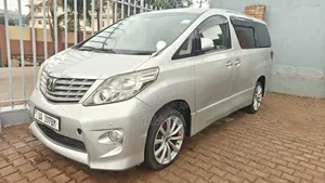 Toyota Alphard 2010 Silver