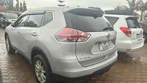 Nissan X-Trail 2016 Silver