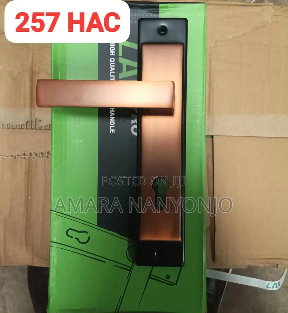 Door Handles Packer ( England)