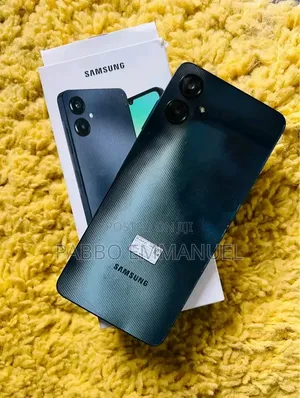New Samsung Galaxy A06 64 GB Black