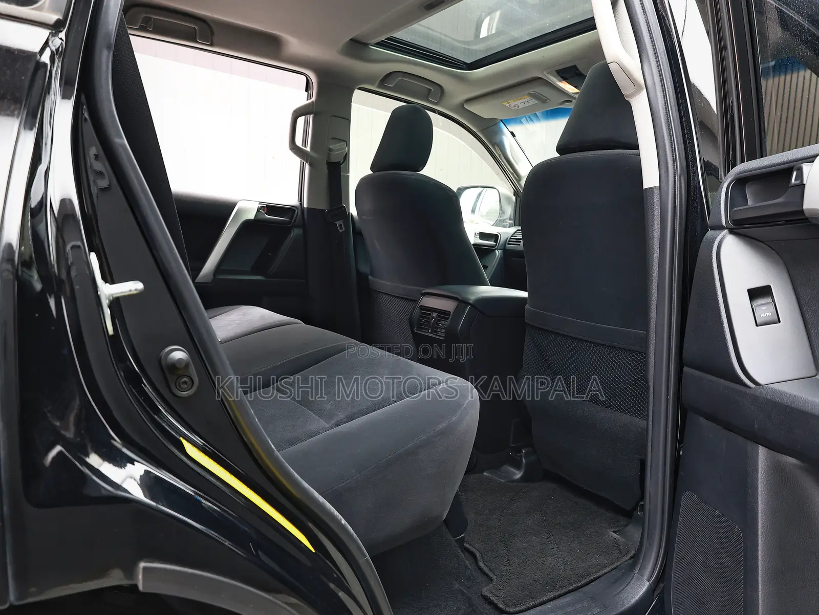 Toyota Land Cruiser Prado 2.8 2017 Black
