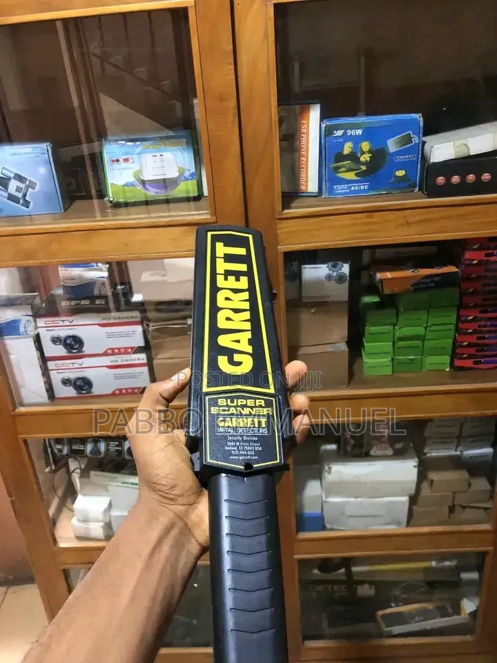 Garrett Security Metal Detector