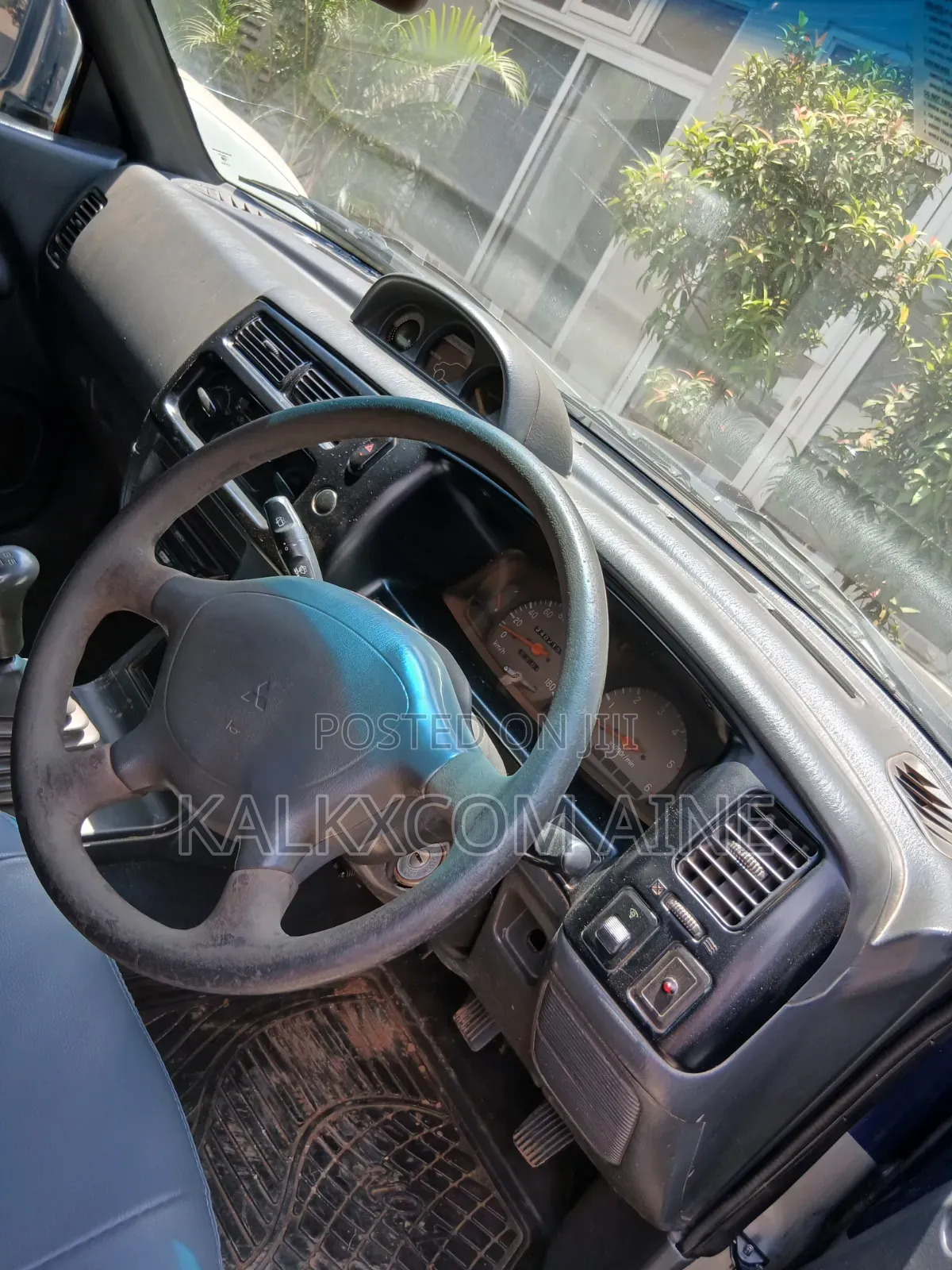 Mitsubishi L200 2002 Blue