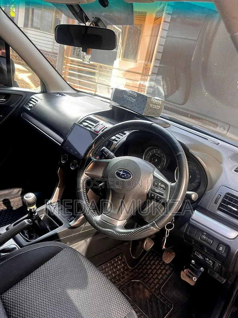 Subaru Forester 2.0XT Premium 4dr SUV AWD (2.0L 4cyl Turbo CVT) 2014
