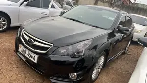 Subaru Outback 2010 Black