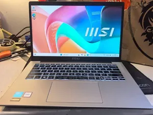 New Laptop MSI Modern 14 8GB Intel Core i7 SSD 512GB