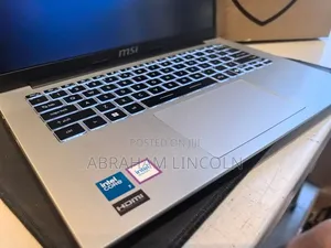 New Laptop MSI Modern 14 8GB Intel Core i7 SSD 512GB