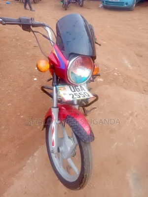 Bajaj CT 125X 2023 Red