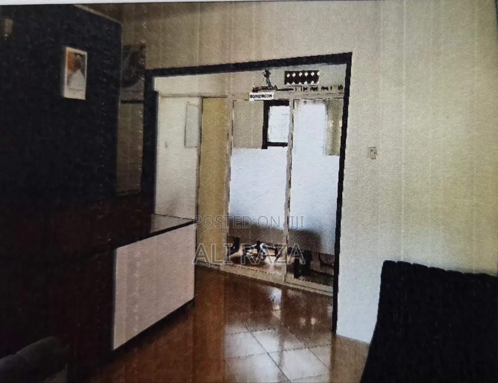 6bdrm Bungalow in Ntinda Estate, Central Division for sale