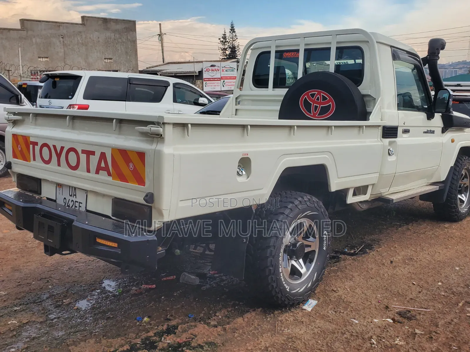 Toyota Land Cruiser 2016 White