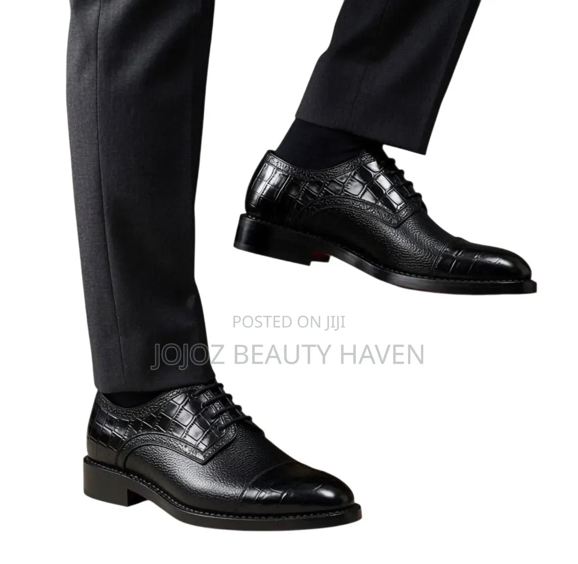 Crocodile-Embossed Leather Gentle Shoes