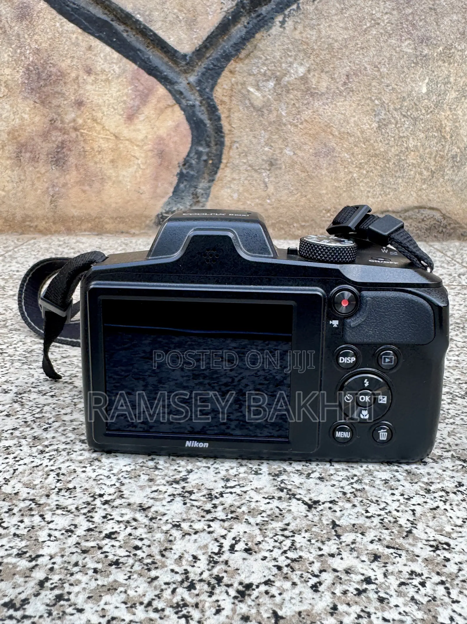 Nikon B600 With 18-55mm Lens