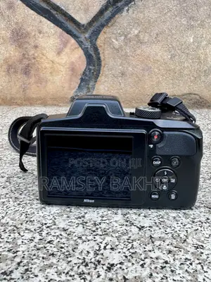 Nikon B600 With 18-55mm Lens