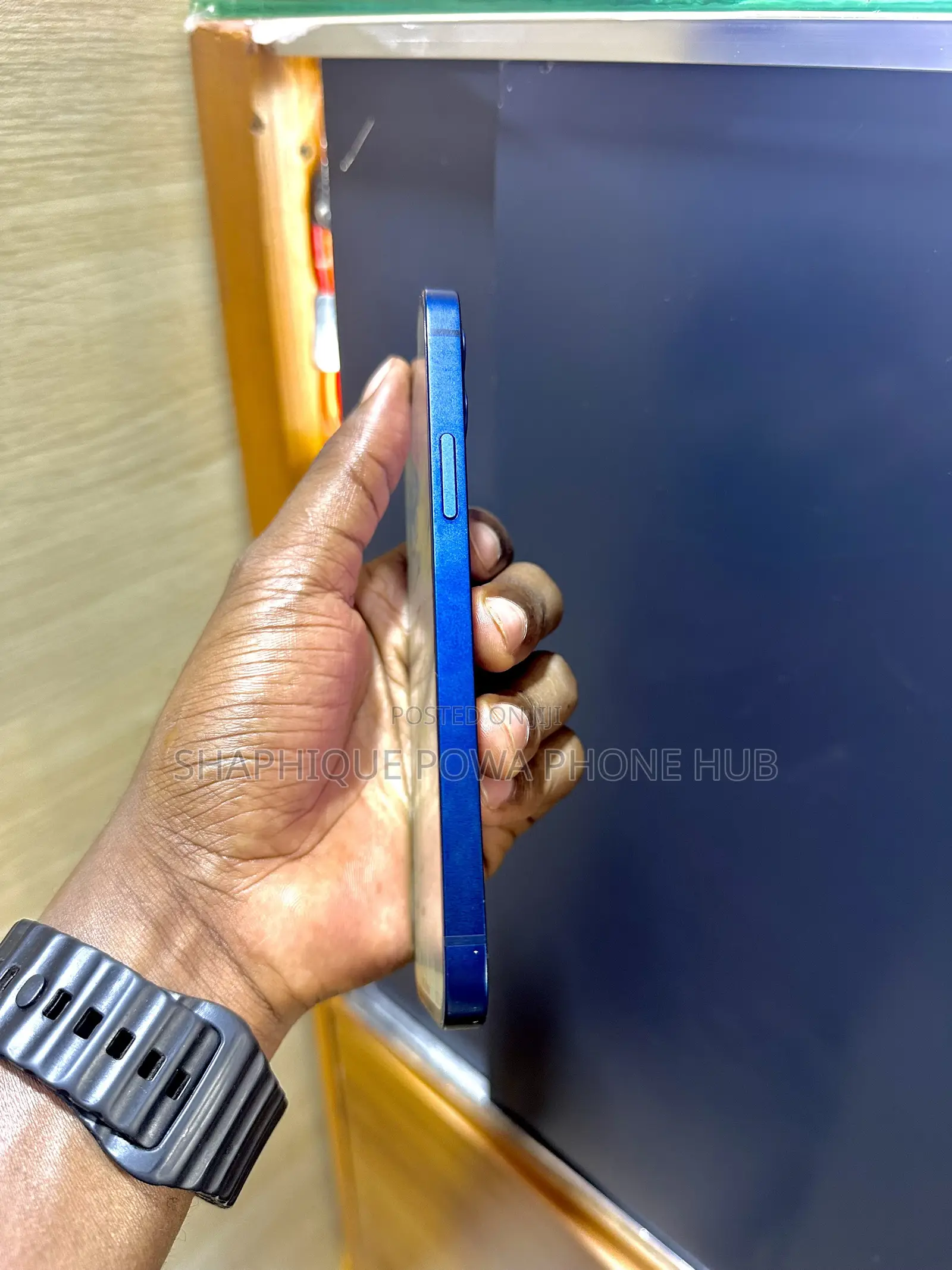 Apple iPhone 12 64 GB Blue