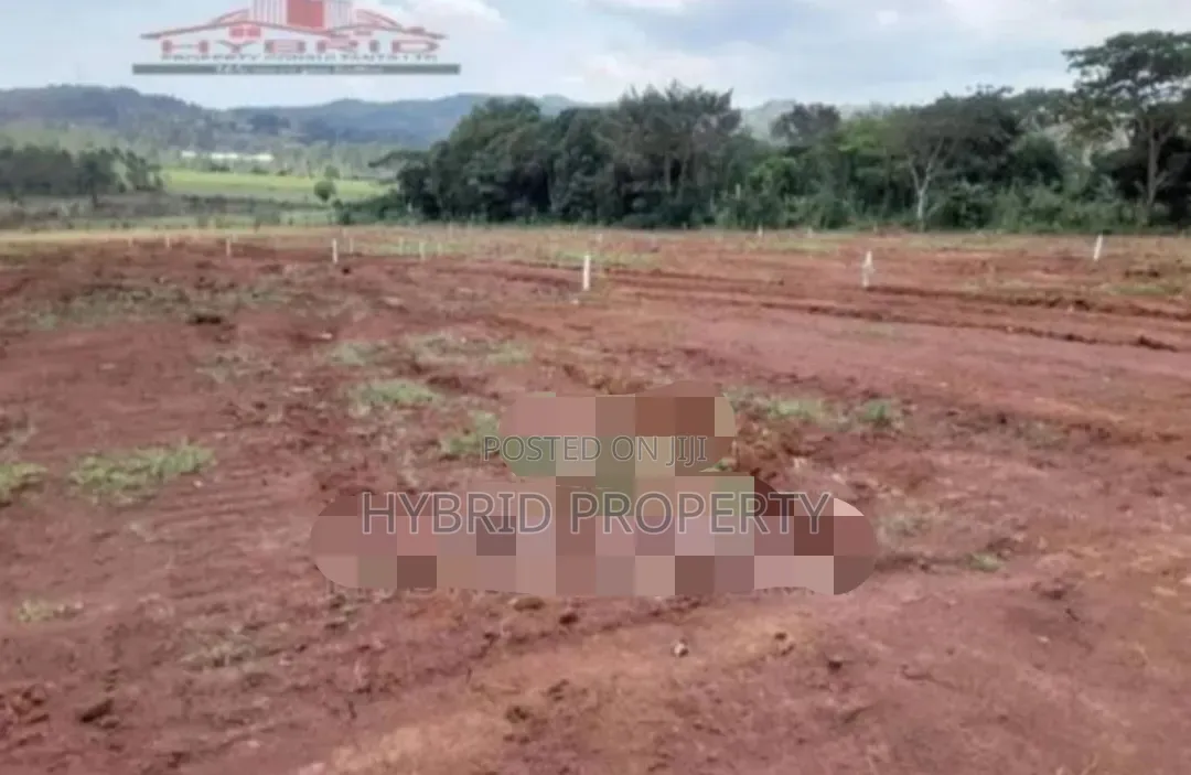 Prime Plots for Sale at Kasenge~Nsagu Nakawuka~Entebbe Road.