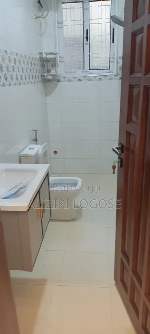 6bdrm Duplex in Munyonyo, Central Division for rent