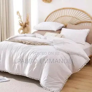 Pom-Pom. Laced Duvets