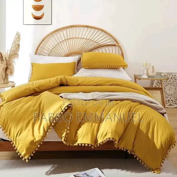Pom-Pom. Laced Duvets