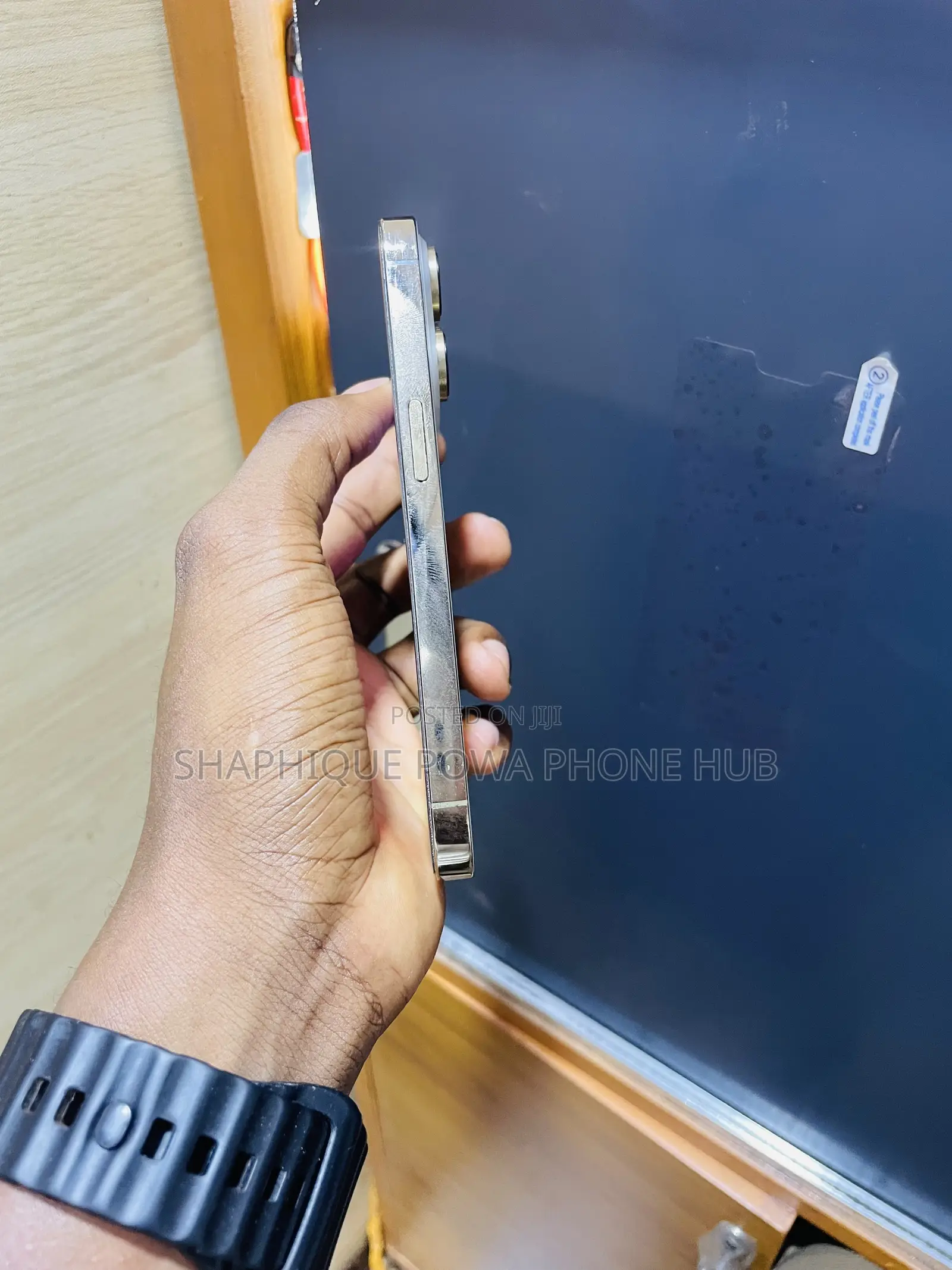 Apple iPhone 14 Pro 256 GB Gold