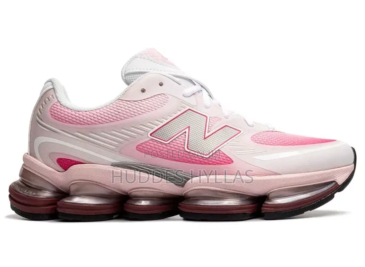 New Balance 2000