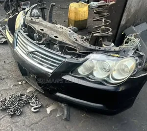 Toyota Mark X Nose Cut