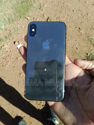 Apple iPhone X 64 GB Black