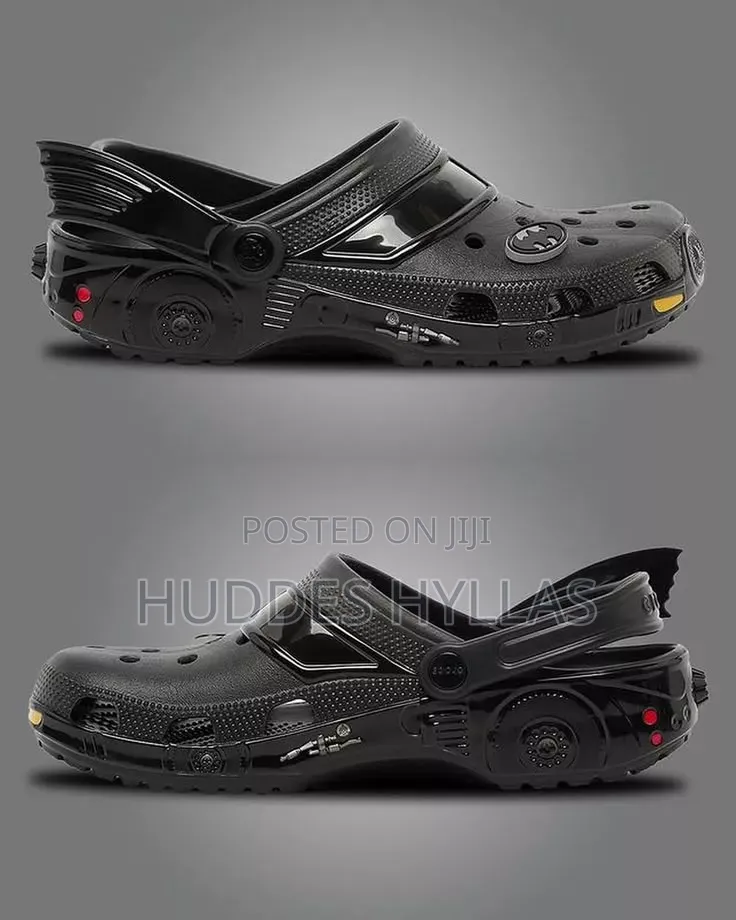 Batman Crocs