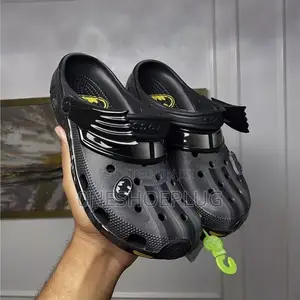 Batman Crocs