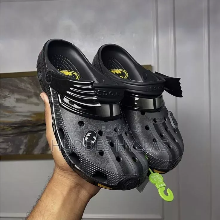 Batman Crocs