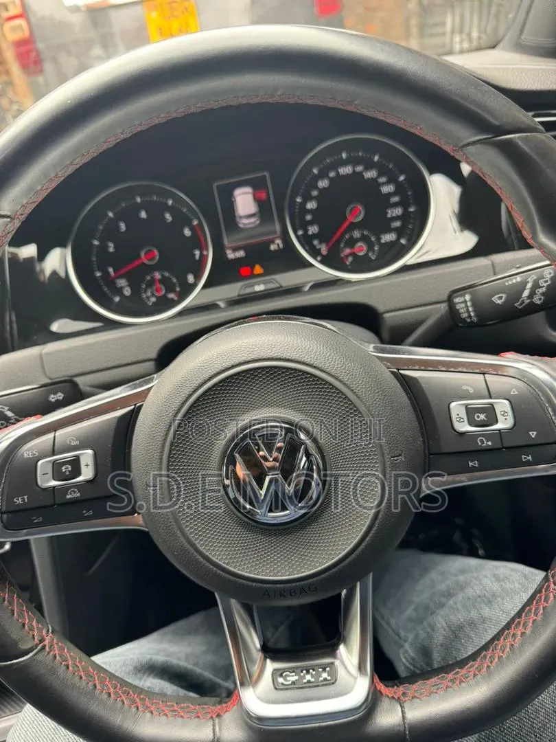 Volkswagen Golf GTI 2.0T S 2018 White