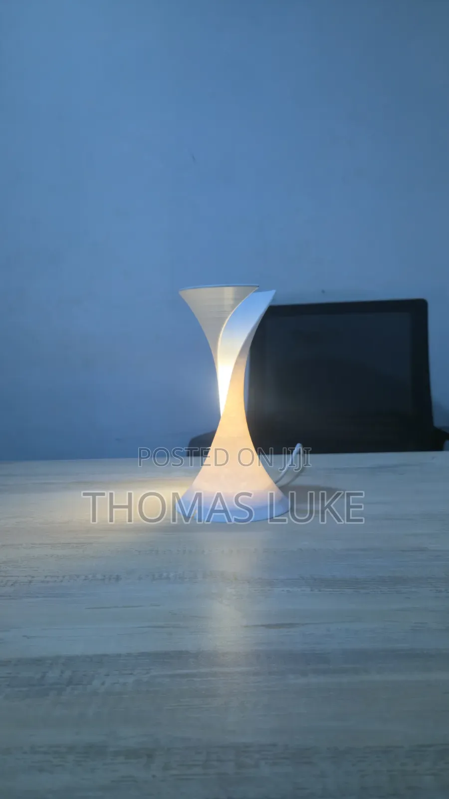 Minimal Stylish Light