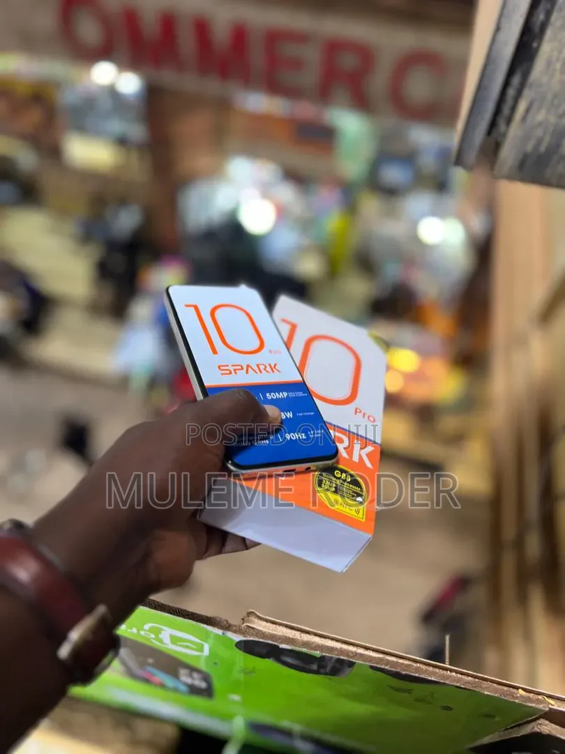 New Tecno Spark 10 Pro 256 GB White