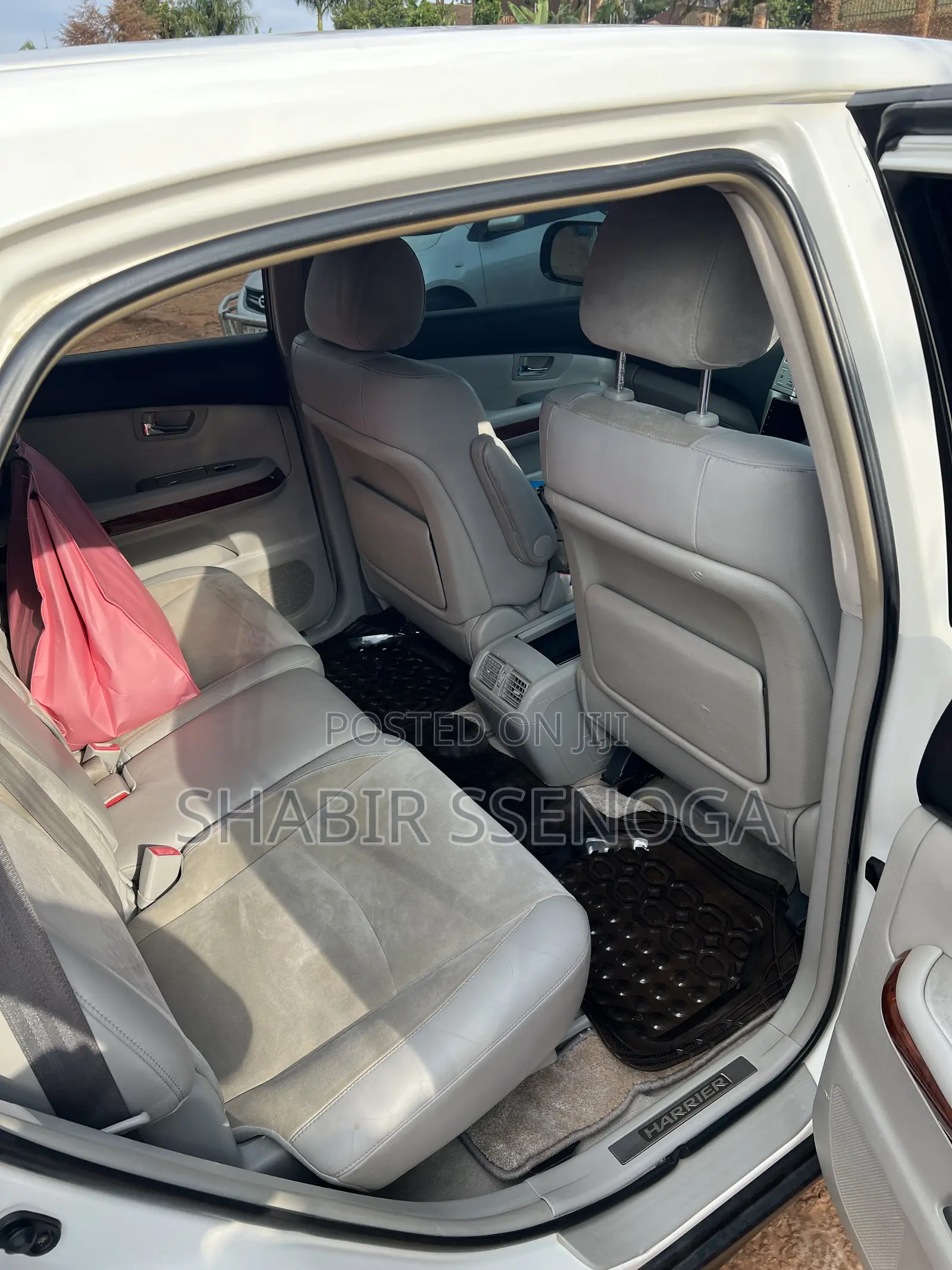 Toyota Harrier 2010 White