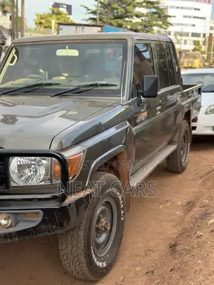 Toyota Land Cruiser Prado 2019 Green