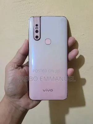 Vivo V15 256 GB Gold