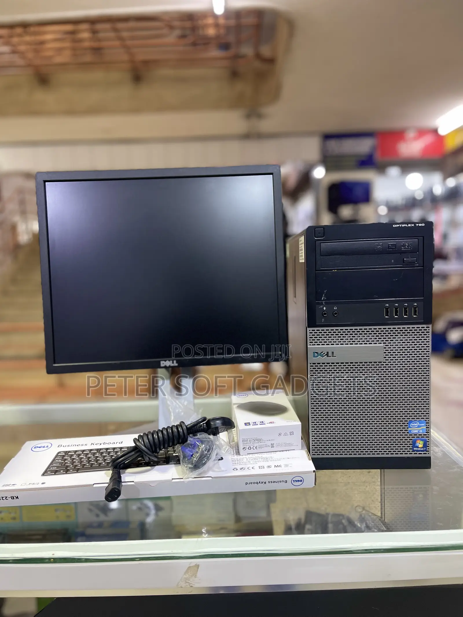 Desktop Computer Dell OptiPlex 790 4GB Intel Core i5 HDD 500GB