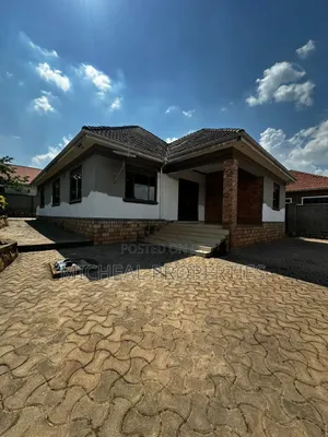 3bdrm House in Wakiso / Wakiso for sale