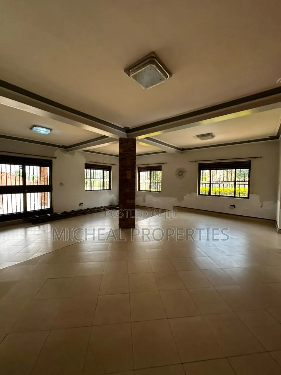 3bdrm House in Wakiso / Wakiso for sale